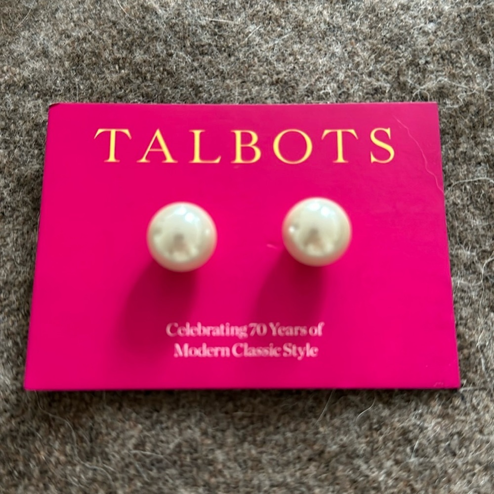 Talbots pearl stud earrings